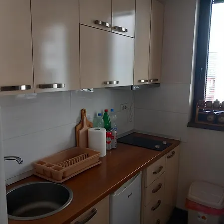 Bela Breza דירה *